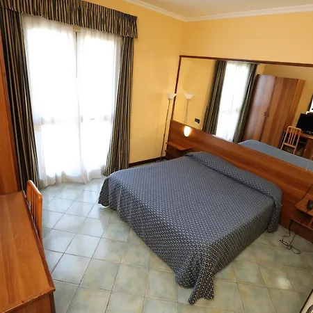 Palacavicchi 3* Τσιαμπίνο